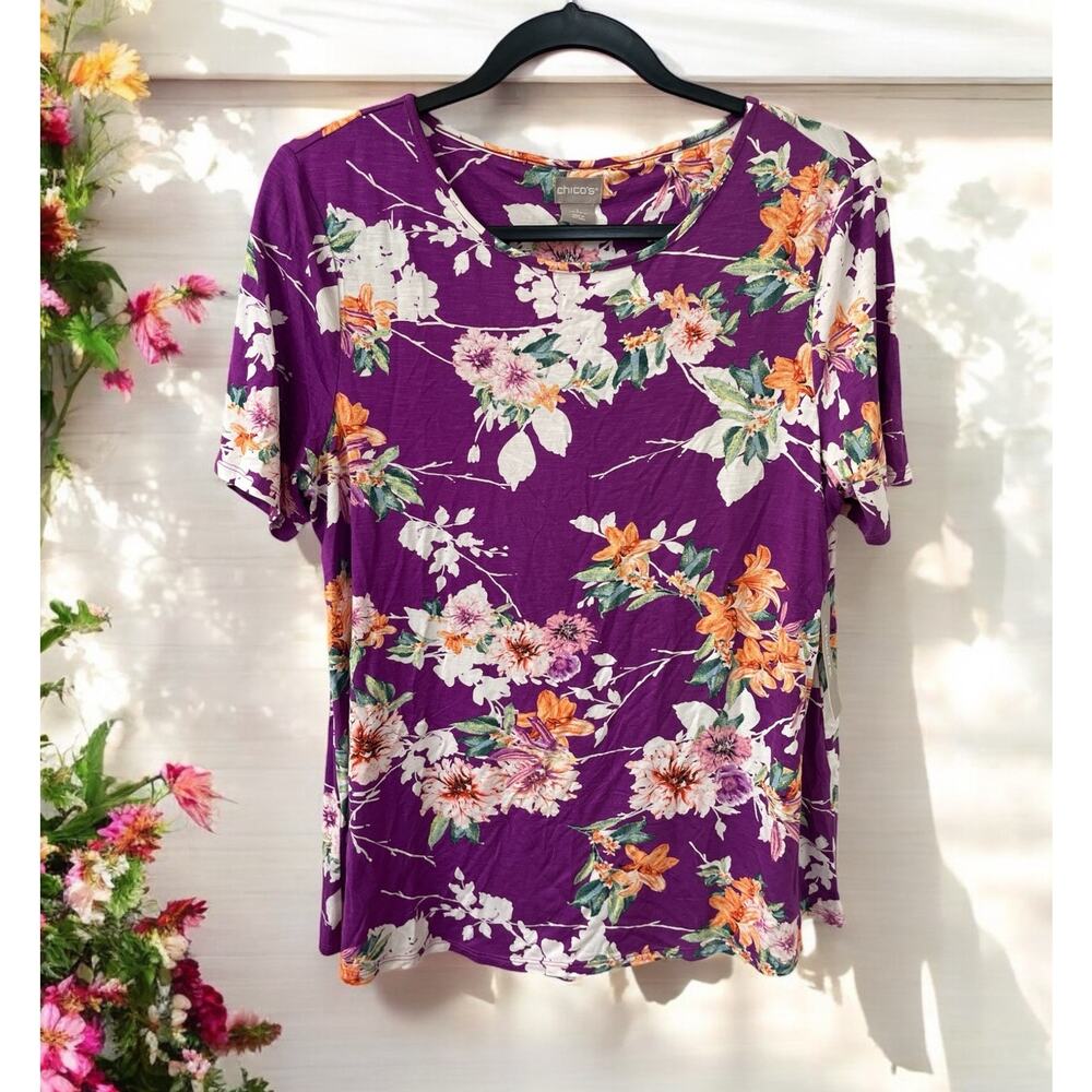 NWT Chico's Purple Floral Lace‎ Up Back Tee Shirt Blouse Top Size 1 purple